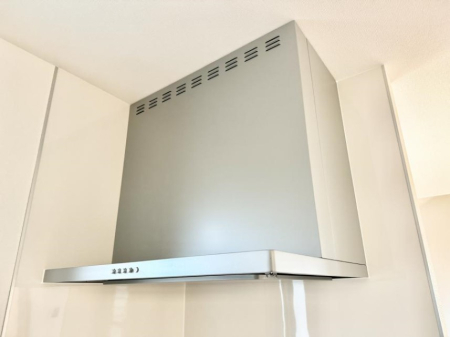 ���̑����� �ݔ����������̏��C����������C��ɗU������A�����I�ɔr�����ł��܂��B