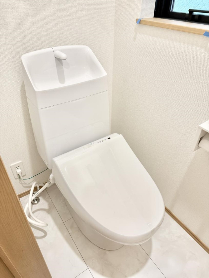 �g�C�� �����������g���ꏊ�����炱���A������������