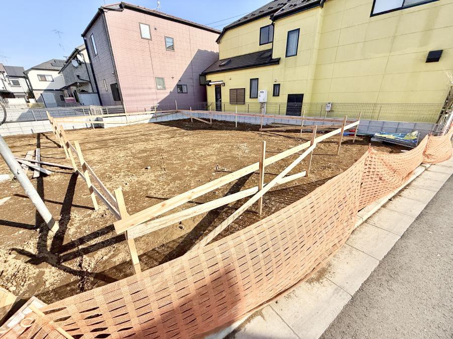 nOώʐ^ OρV炵n܂ꏊŁAƑJ[߂