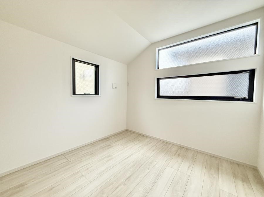 ���̑����� �������Â��ȗm���œǏ����ɏW���ł���ꏊ