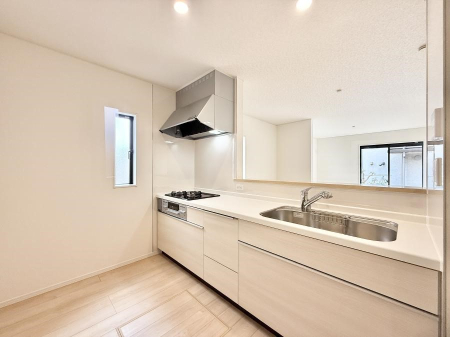 �L�b�`�� �����������������Ɗy�����Ȃ�A���K�ȃL�b�`�����