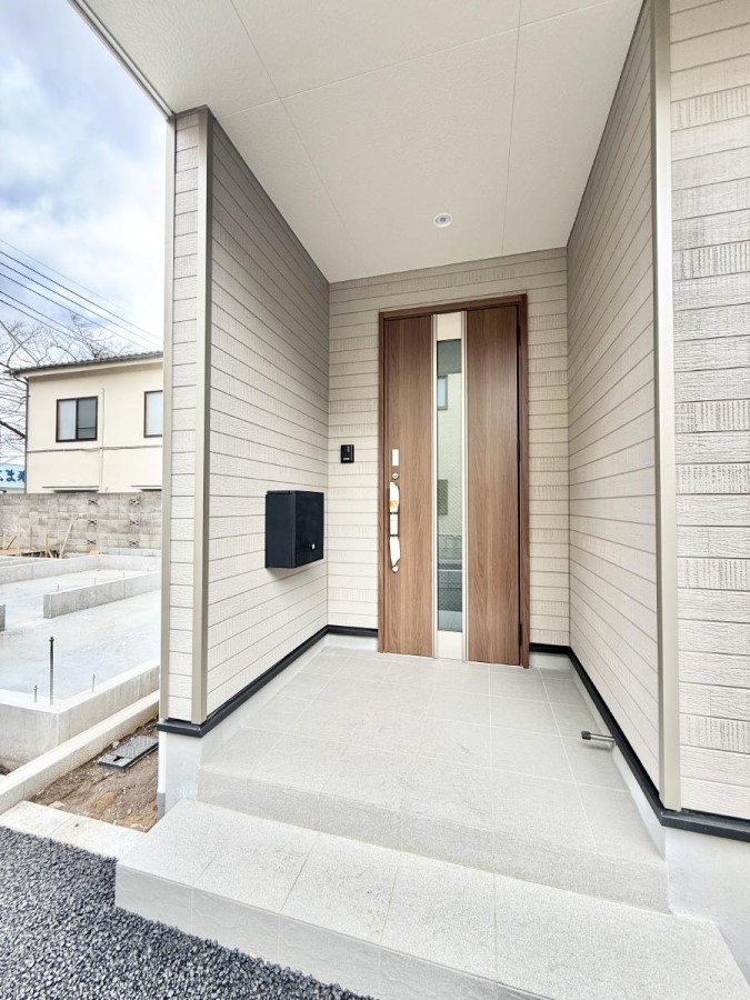 ���� �O��