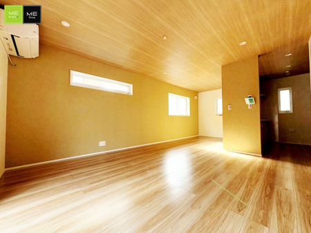 rO ƑRƏW܂AyԂ߂郊rO