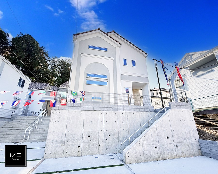 nOώʐ^ OρV炵n܂ꏊŁAƑJ[߂