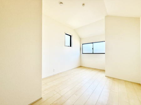 ���̑����� �������D��ŉ��₩�Ȏ��Ԃ��������