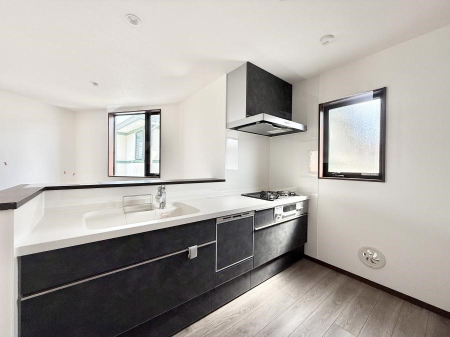 �L�b�`�� �������Ƒ����J��[�߂�A������̂���L�b�`��