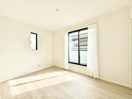 �q������ �������v���C�x�[�g��ԂƂ��ĐÂ��ŗ�������������񋟂��Ă���܂�