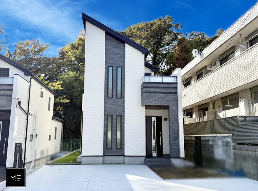 nOώʐ^ OρV炵n܂ꏊŁAƑJ[߂