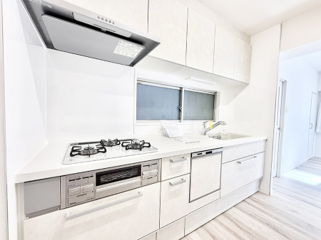 �L�b�`�� �����������������Ԃ����܂��A�Ί炠�ӂ��L�b�`��