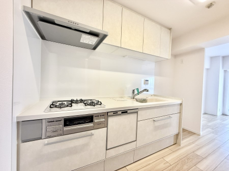 �L�b�`�� �������Ƒ����J��[�߂�A������̂���L�b�`��