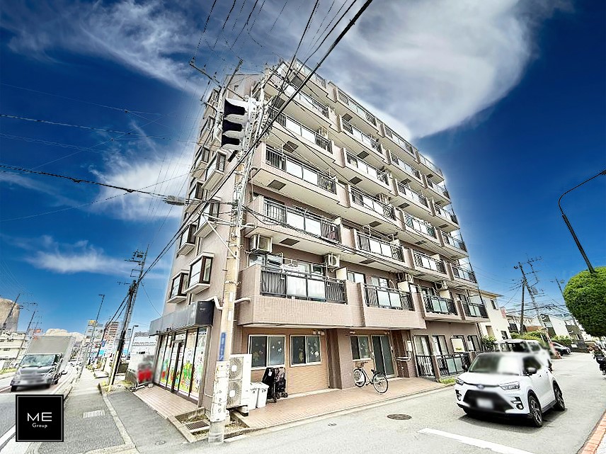 nOώʐ^ OρV炵n܂ꏊŁAƑJ[߂