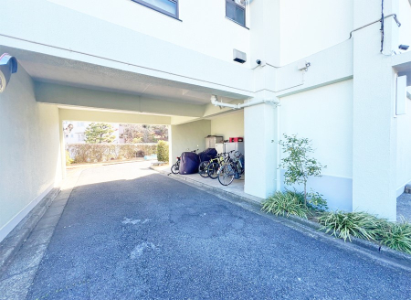 ���n�O�ώʐ^ �O�ρ��V������炵���n�܂�ꏊ�ŁA�Ƒ����J��[�߂�