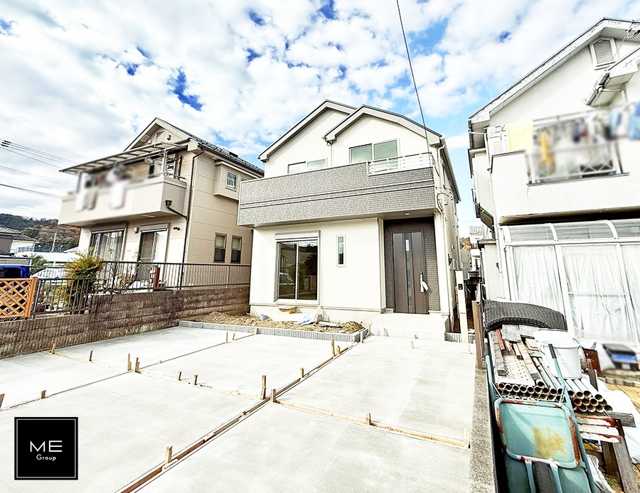 nOώʐ^ OρV炵n܂ꏊŁAƑJ[߂