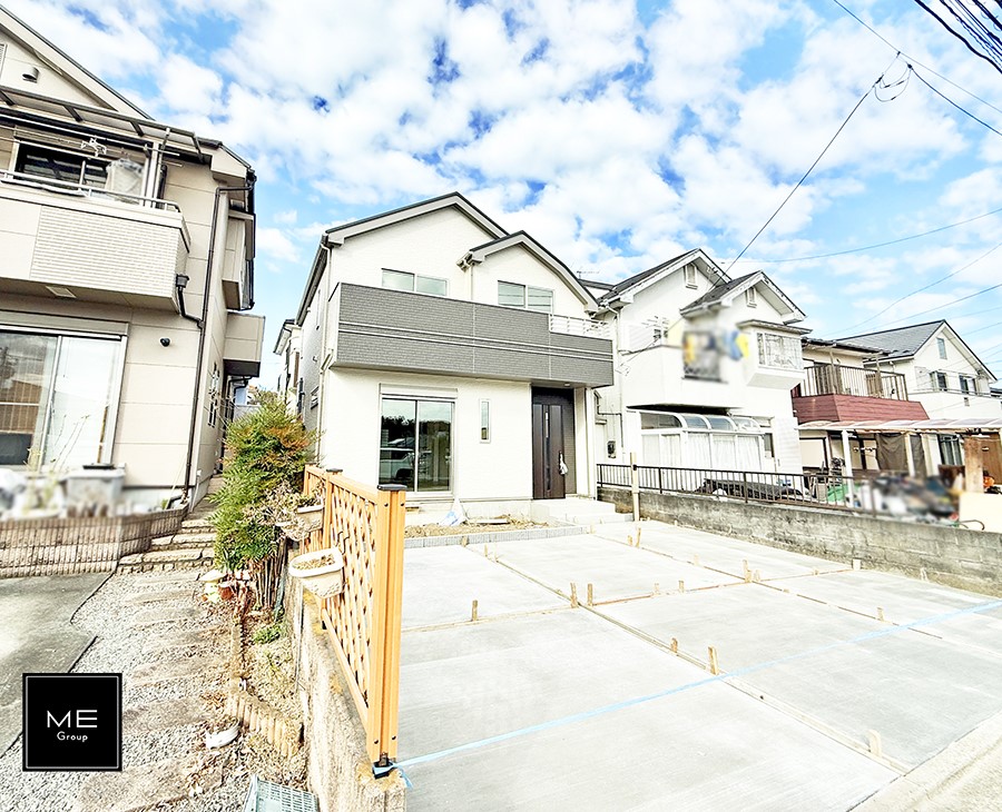 nOώʐ^ OρV炵n܂ꏊŁAƑJ[߂