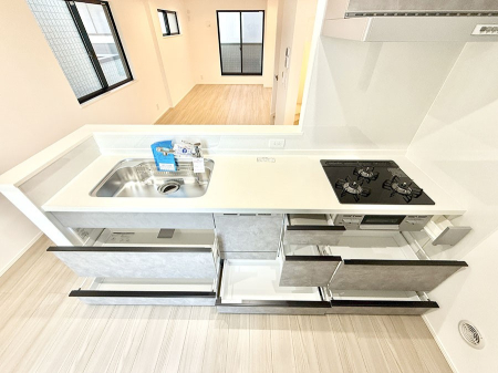 �L�b�`�� �������Ƒ����J��[�߂�A������̂���L�b�`��