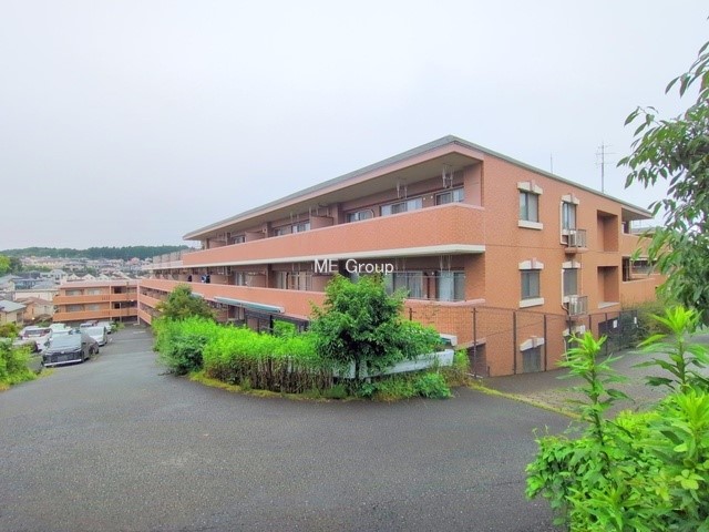 nOώʐ^ OρV炵n܂ꏊŁAƑJ[߂