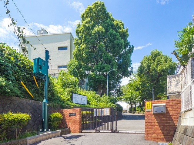 ���ӊ� ���w�Z 700m ���l�s���Z�쏬�w�Z