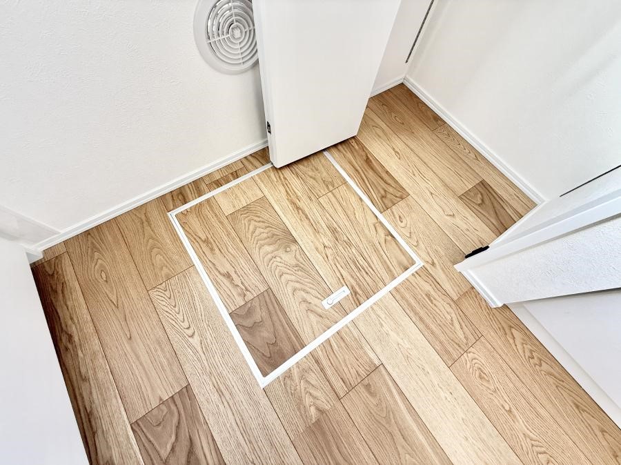 ���̑����� �ݔ����B�ꂽ���[�X�y�[�X�ŉƑS�̂��X�b�L��