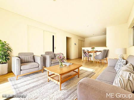 rO 났ƏΊ炪W܂AS܂郊rO