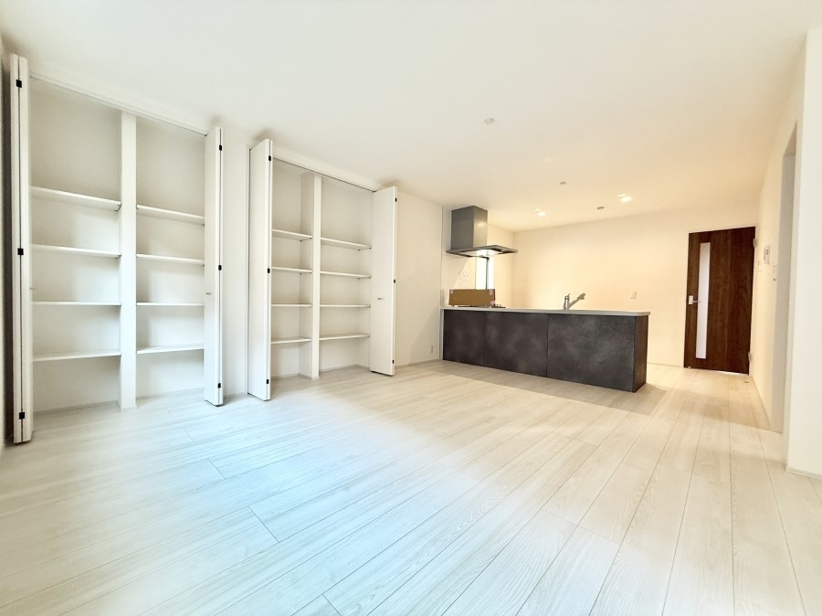 ���r���O ���������C�ɓ���̏ꏊ�ŁA�̂�т�Ƃ������Ԃ�