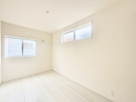 �Q�� ���������̔z�u��ʋC���̗ǂ��݌v�ŕ����̋�C�������炸�A��ɐV�N�ȋ�C������܂�