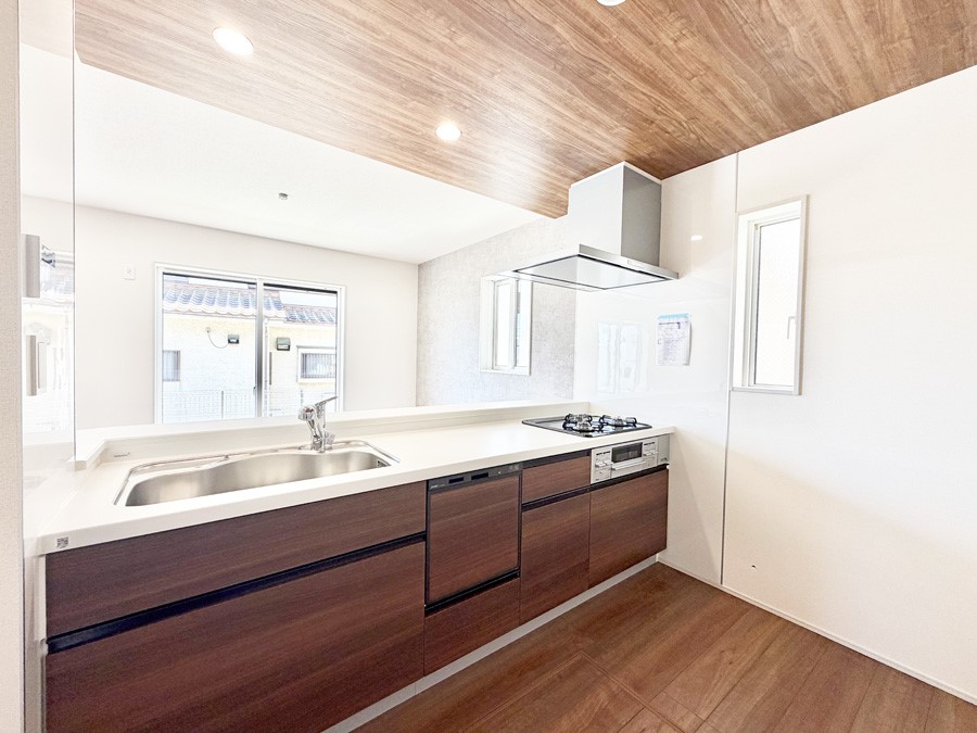 �L�b�`�� ���������������̖��@��������A���ʂȃL�b�`��