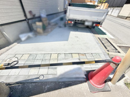  �O�ρ������̒��Ԃ����K��