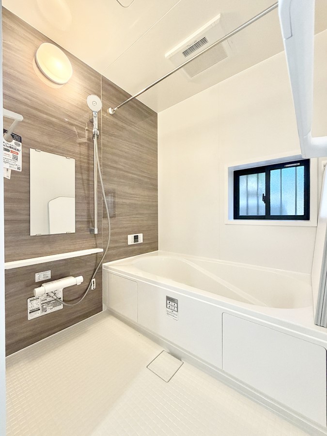 ���� �������������A������芰����o�X���[��