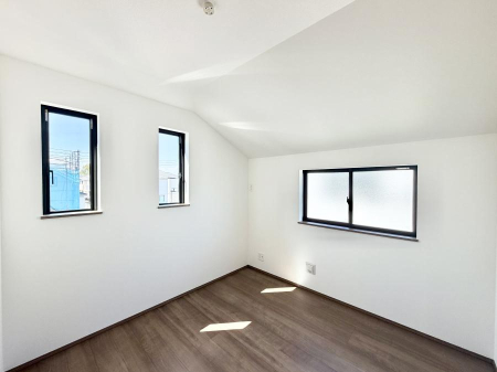 ���̑����� �����������������F�����̂������ŉ��₩�Ȏ��Ԃ��y���߂܂�