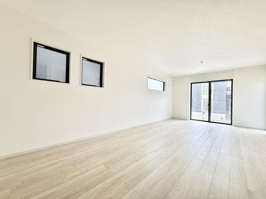 ���r���O ���������C�ɓ���̏ꏊ�ŁA�̂�т�Ƃ������Ԃ�