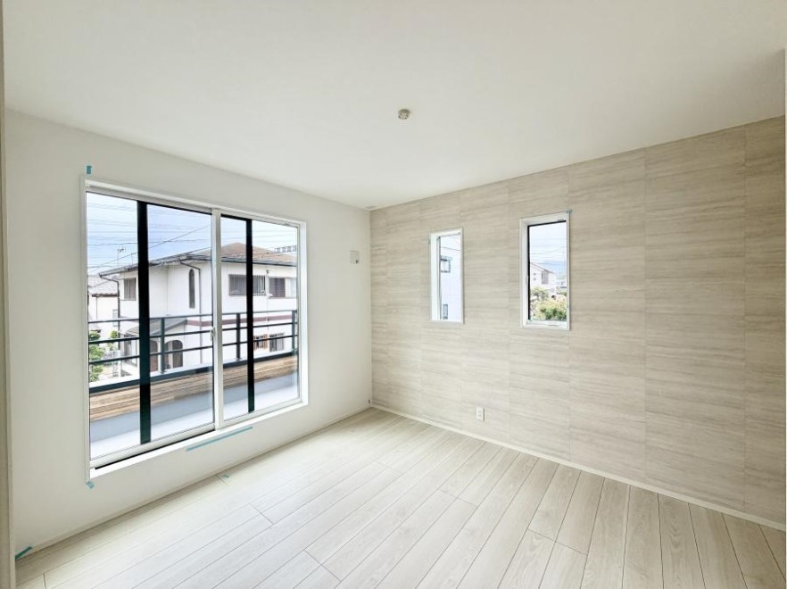 �q������ ����