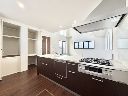 �L�b�`�� �������Ƒ����J��[�߂�A������̂���L�b�`��