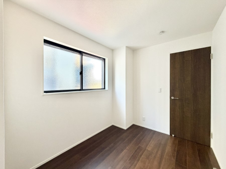 �Q�� ���������̔z�u��ʋC���̗ǂ��݌v�ŕ����̋�C�������炸�A��ɐV�N�ȋ�C������܂�