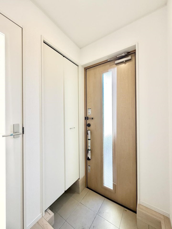 ӊ X[p[ 700m }tW cX