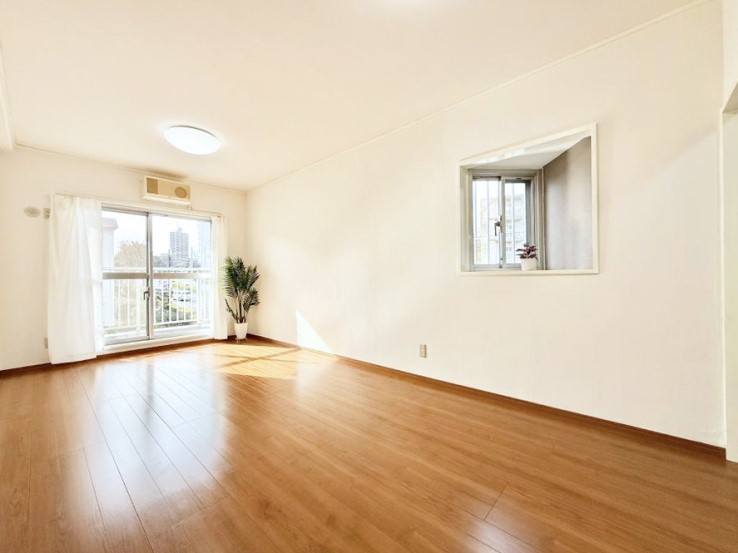 ���r���O ���������ƕ���������A�����b�N�X�ł�����