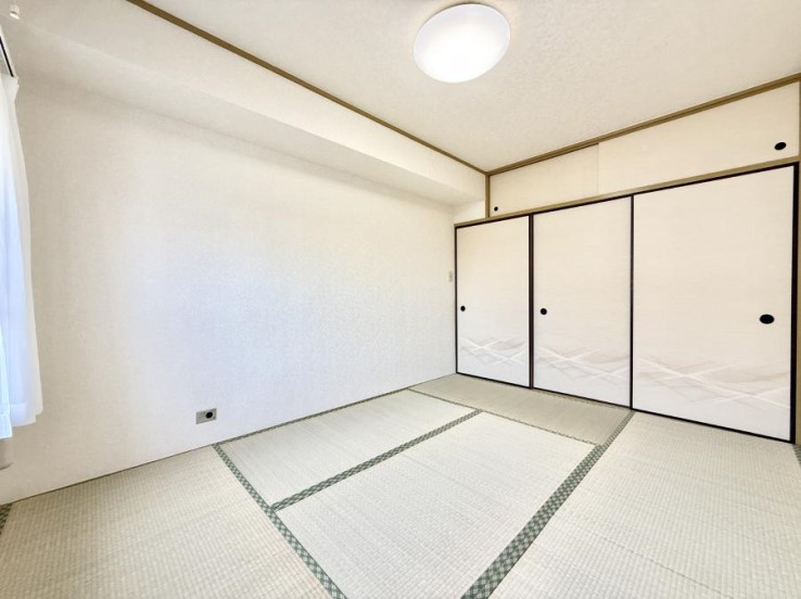 ���[ ����