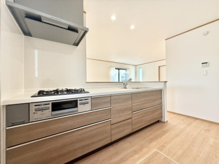 �L�b�`�� �������V���v���Ŕ������S�n�悢���Ԃ𐶂ރL�b�`�����