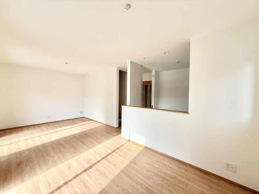 ���r���O ���������ƕ���������A�����b�N�X�ł�����