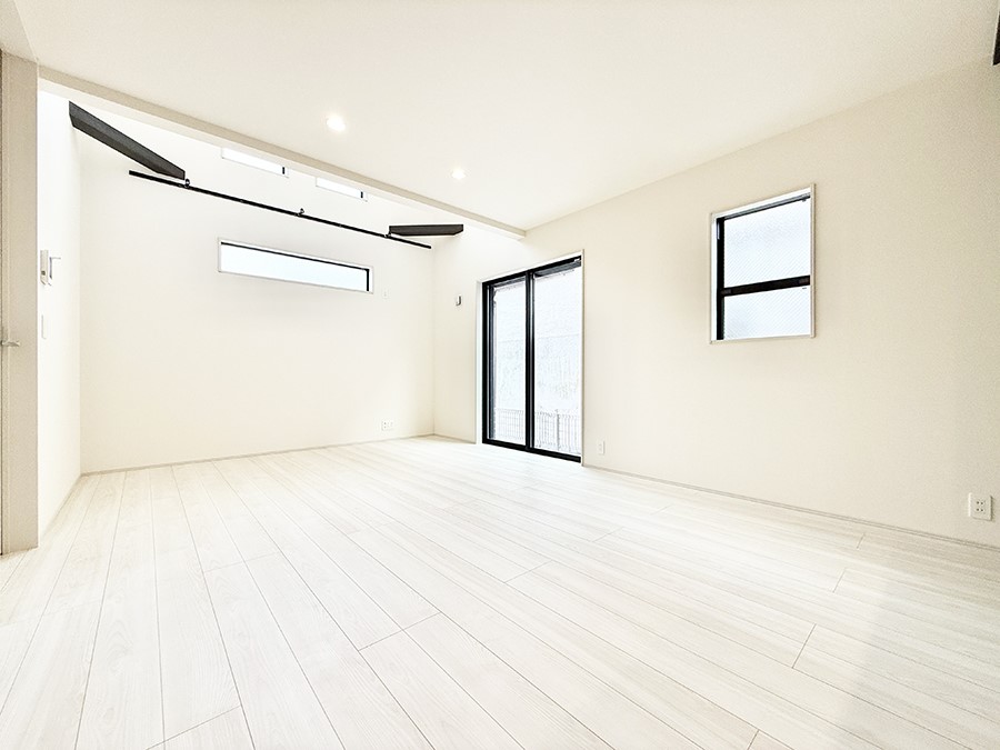 ���r���O ���������ƕ���������A�����b�N�X�ł�����