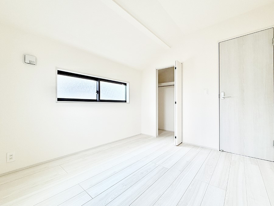 ���̑����� �����������������F�����̂������ŉ��₩�Ȏ��Ԃ��y���߂܂�