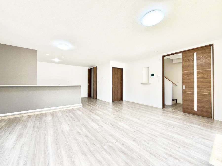 ���r���O ���������ƕ���������A�����b�N�X�ł�����