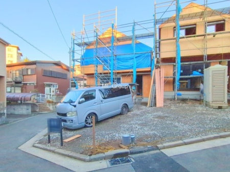 ���n�O�ώʐ^ �O�ρ��V������炵���n�܂�ꏊ�ŁA�Ƒ����J��[�߂�