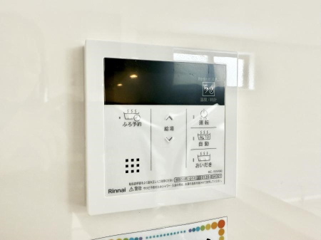 ���̑����� �ݔ��������C�œǏ��┼�g��������ȂǁA�������Ԃ��������ɂ��������@�\�ł��B