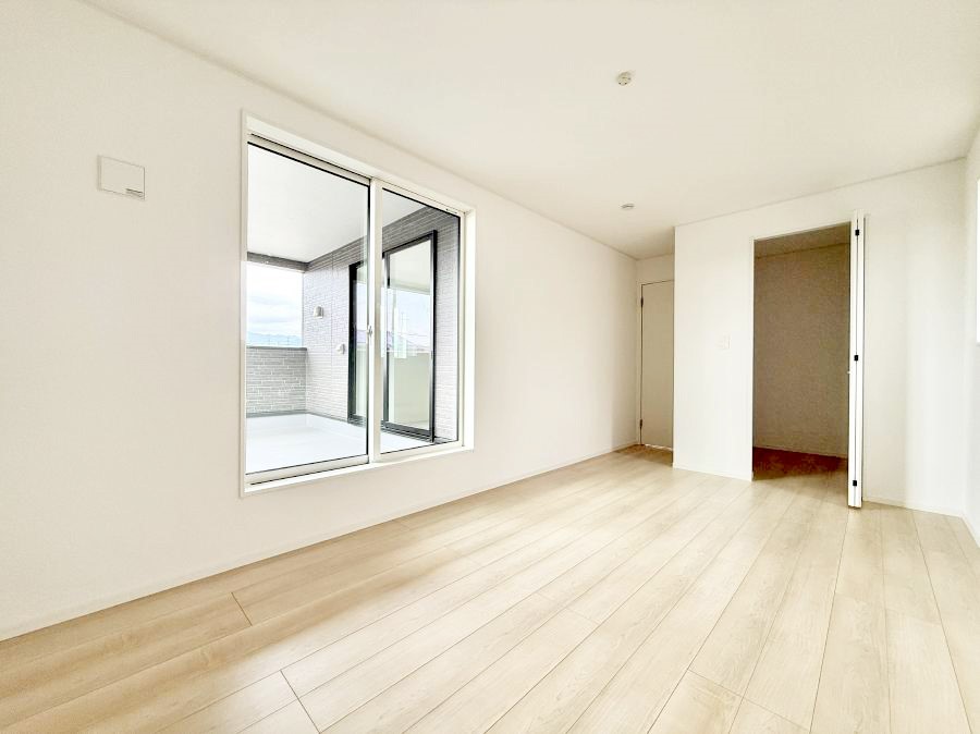 �Q�� ���������̔z�u��ʋC���̗ǂ��݌v�ŕ����̋�C�������炸�A��ɐV�N�ȋ�C������܂�