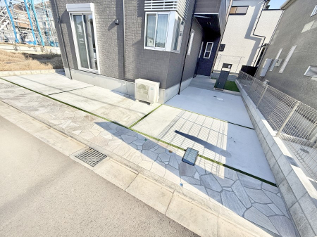  �O�ρ��J�[�X�y�[�X�L