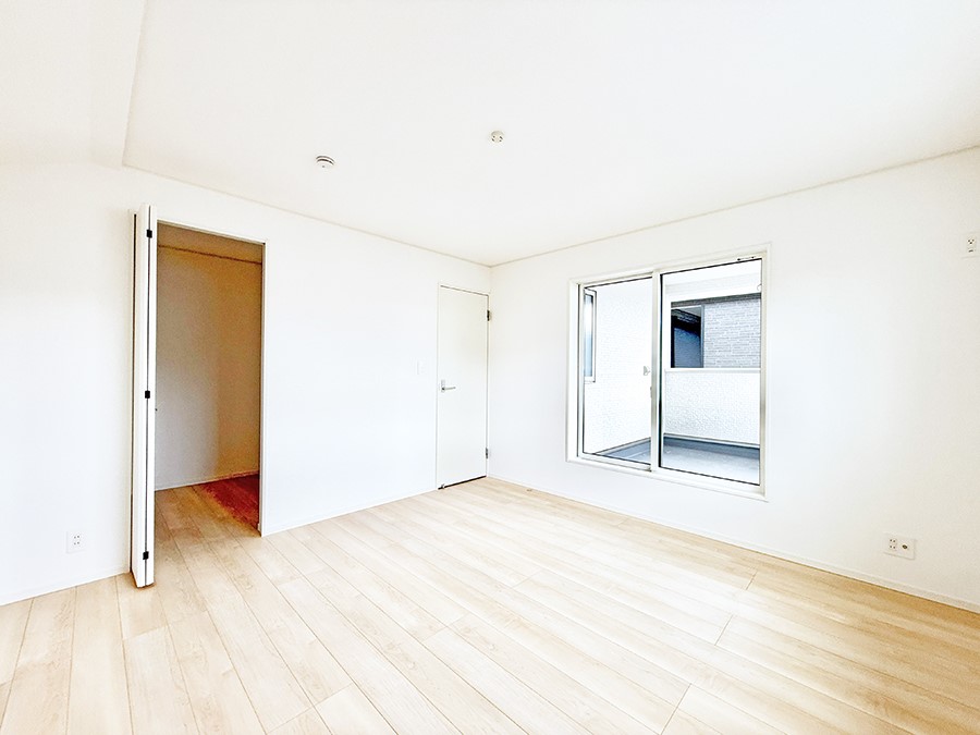 �q������ ����