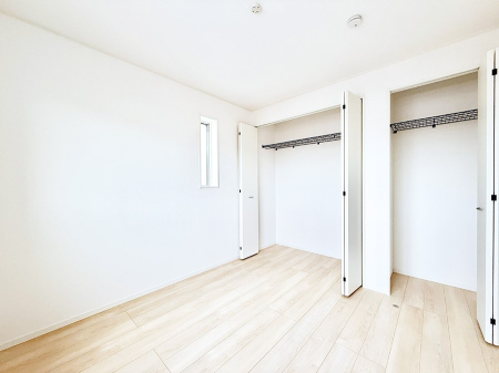 �q������ ����