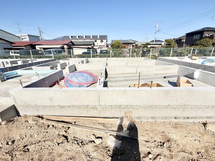 nOώʐ^ OρV炵n܂ꏊŁAƑJ[߂