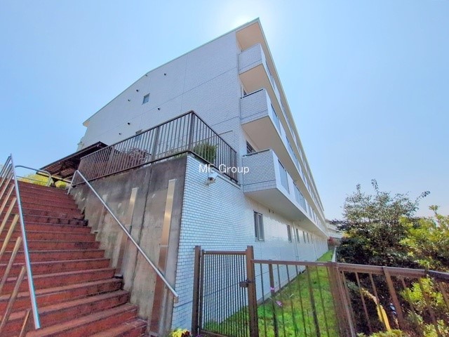 ���n�O�ώʐ^ �O�ρ��Ƒ��݂�Ȃ��Ί�ŉ߂�����A���S���̂���Z�܂�