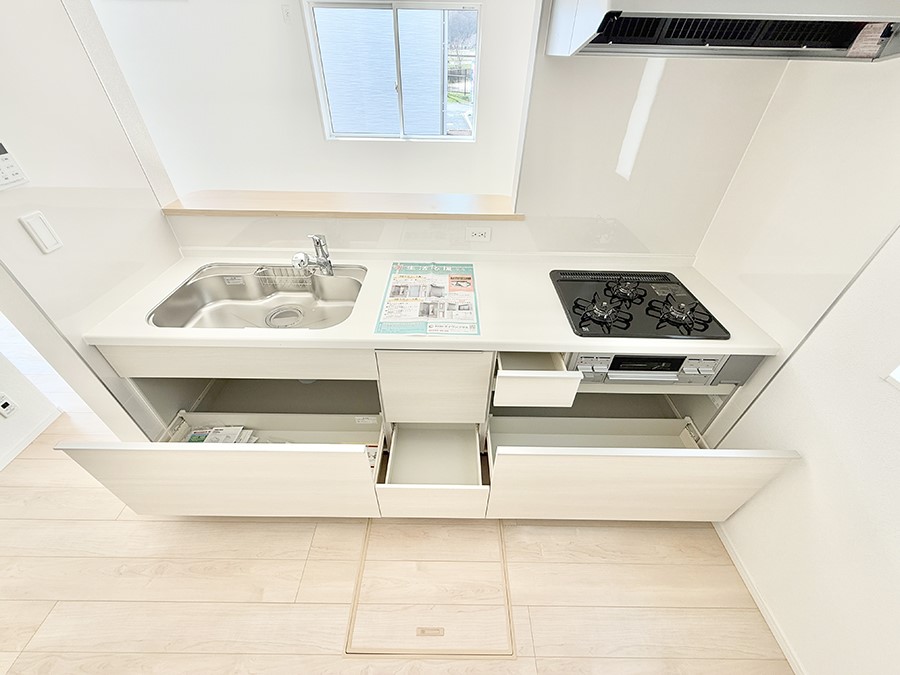 �L�b�`�� �������Ƒ����J��[�߂�A������̂���L�b�`��